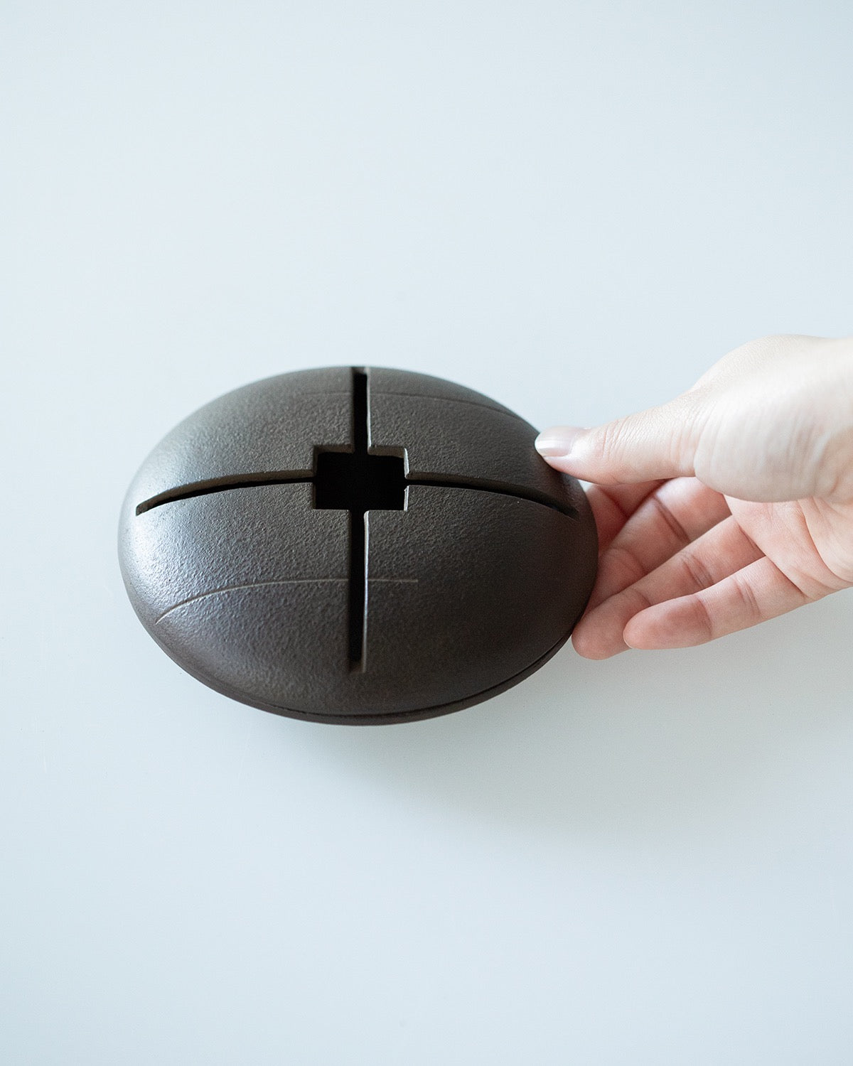 ROUNDED CANDLE HOLDER