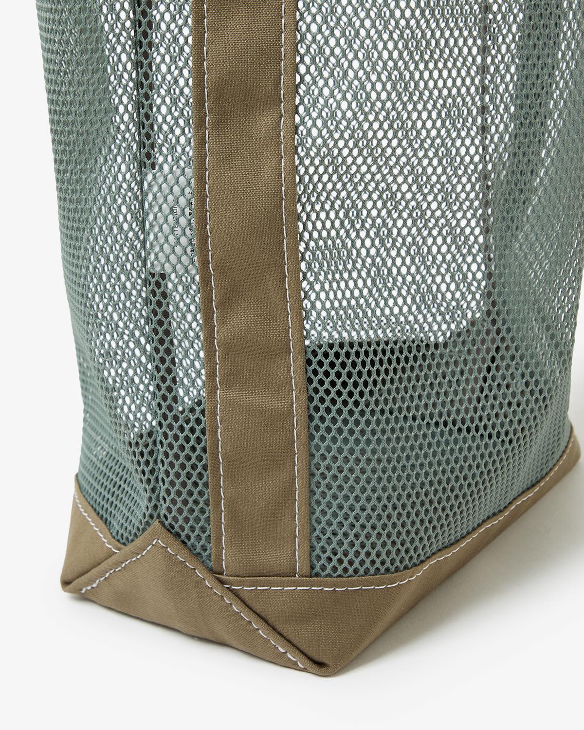 BAGUETTE TOTE MESH