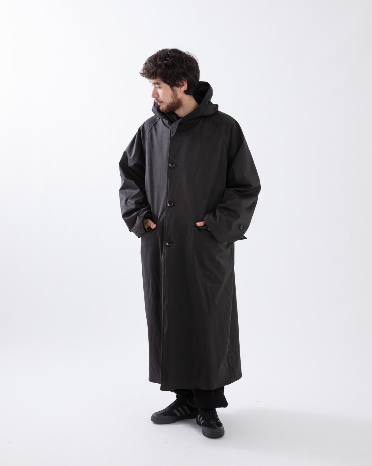 HOODED COAT
