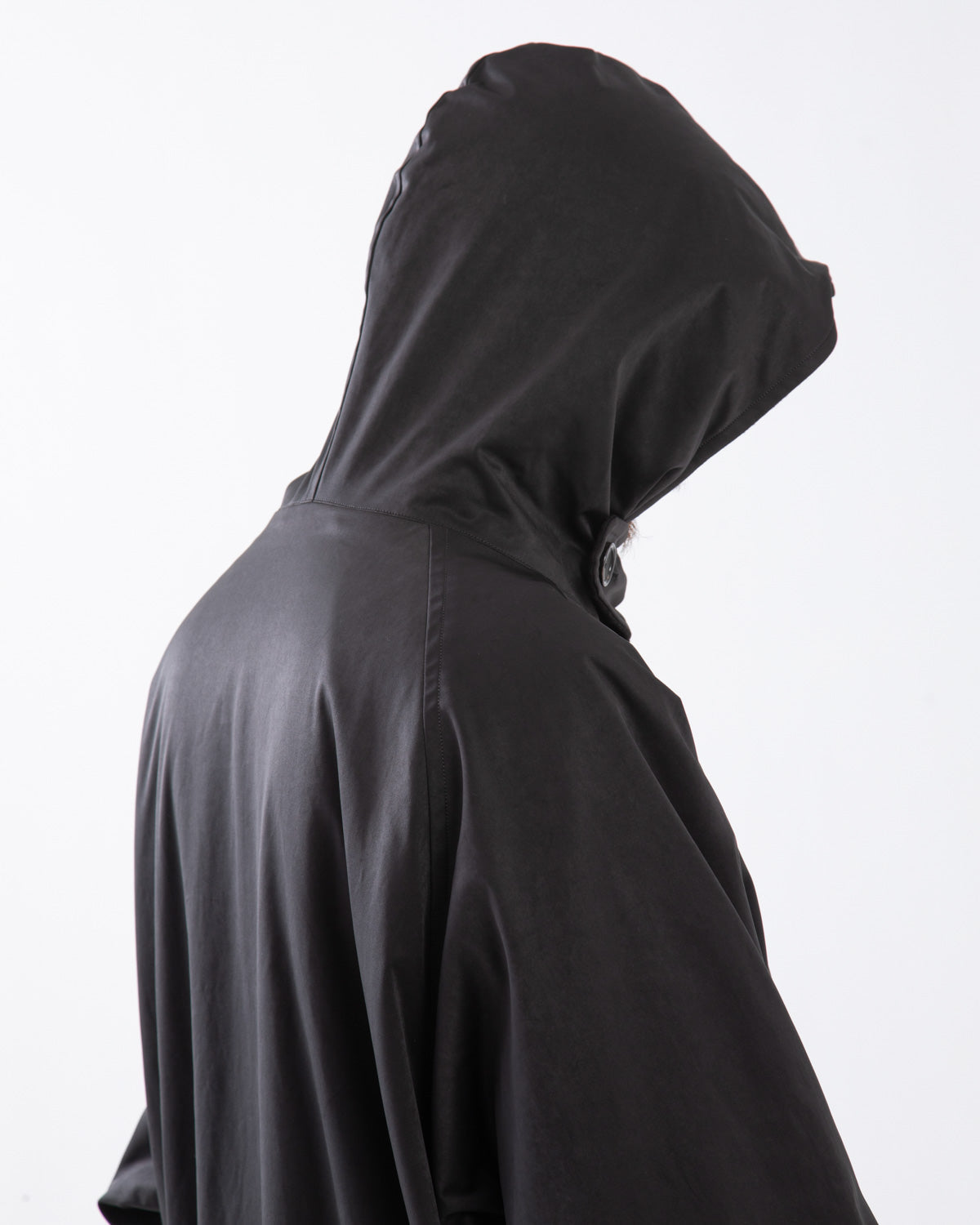 HOODED COAT