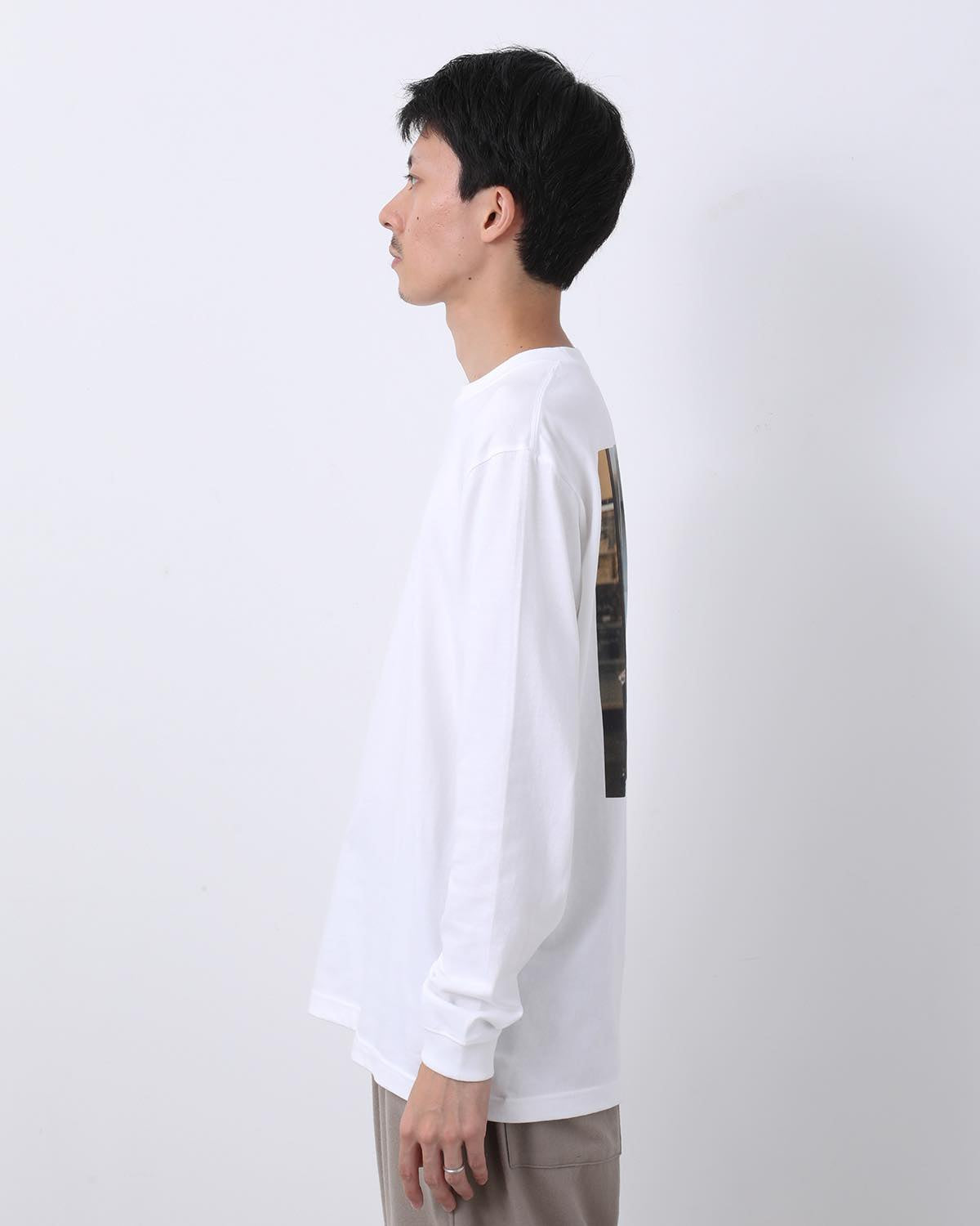 LONG T-SHIRT(DENMARK) / PHOTO by MAYA MATSUURA