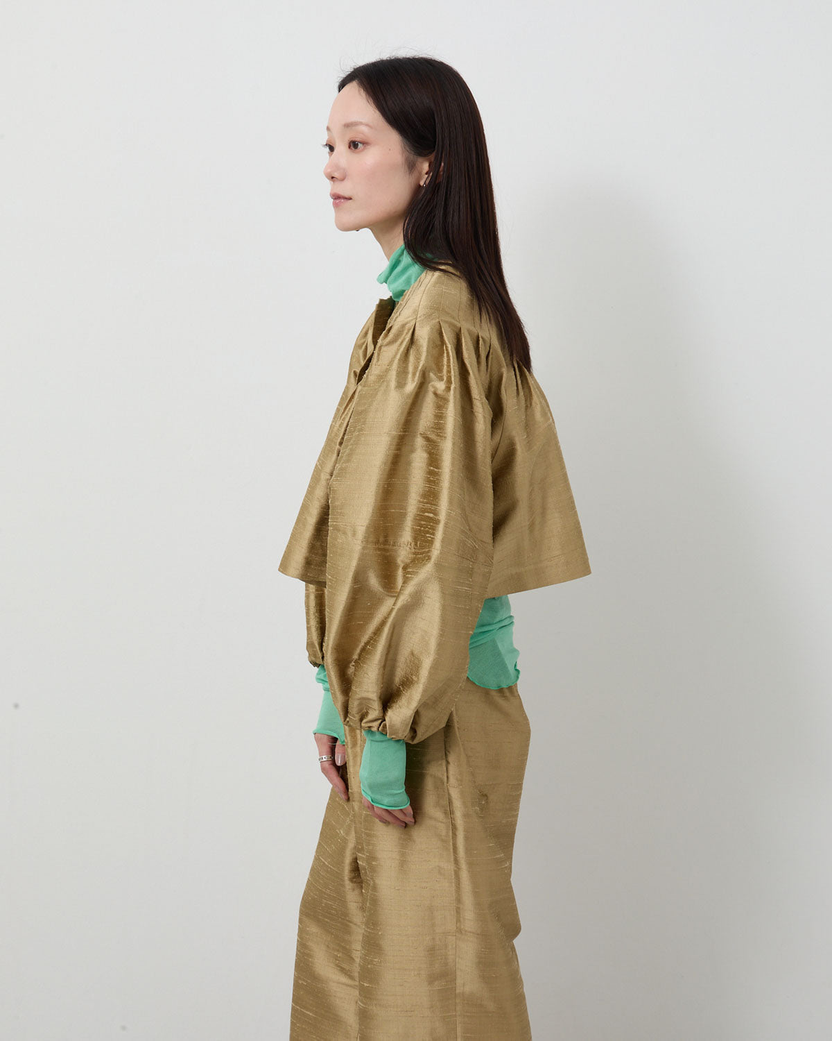 HANDWOVEN SILK CROPPED JK