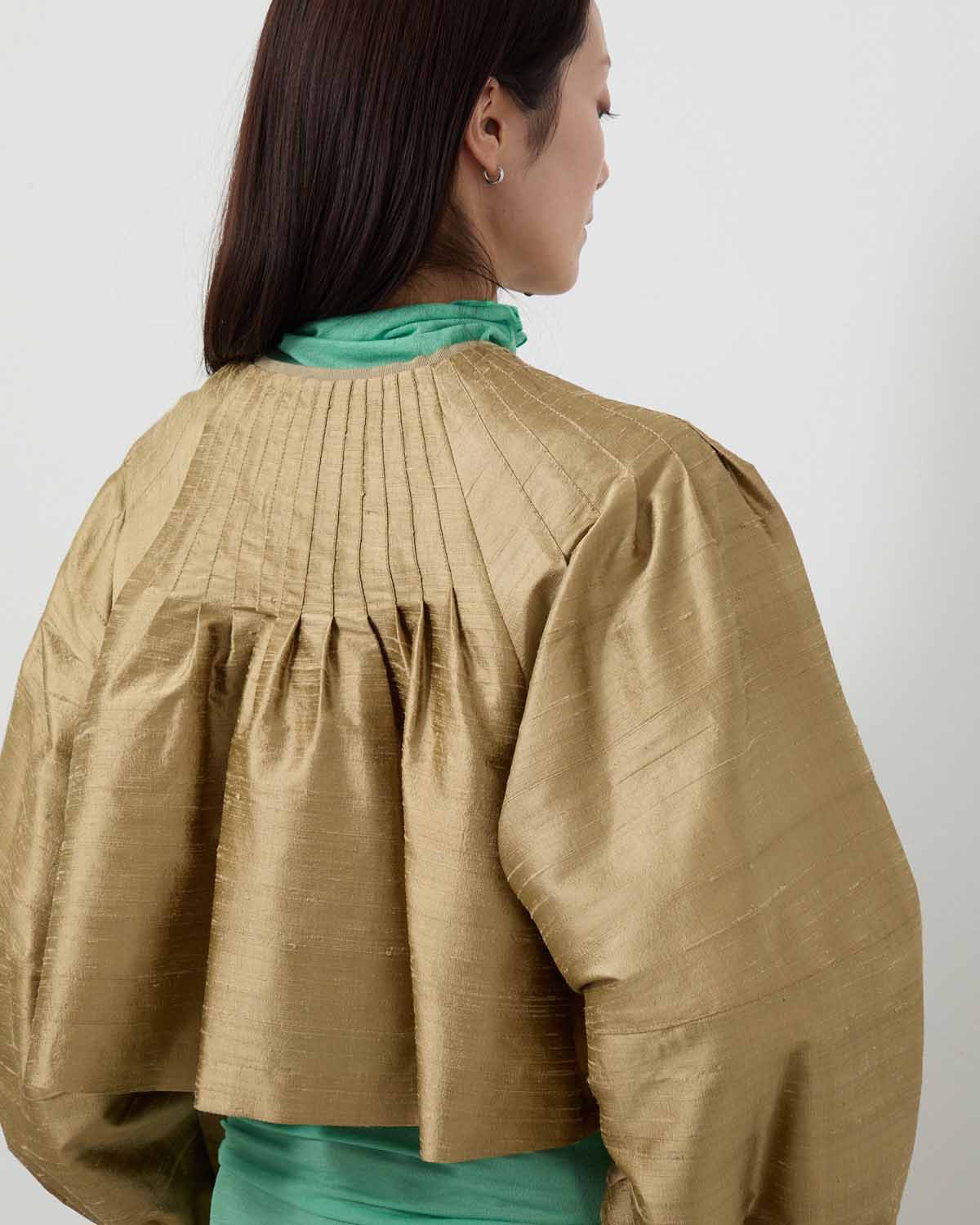 HANDWOVEN SILK CROPPED JK