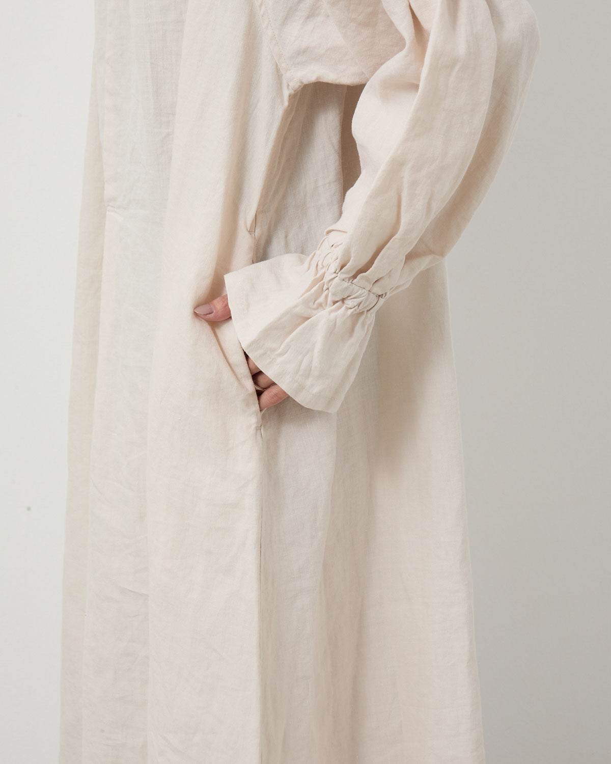 HIGH COUNT LINEN OVER DRESS