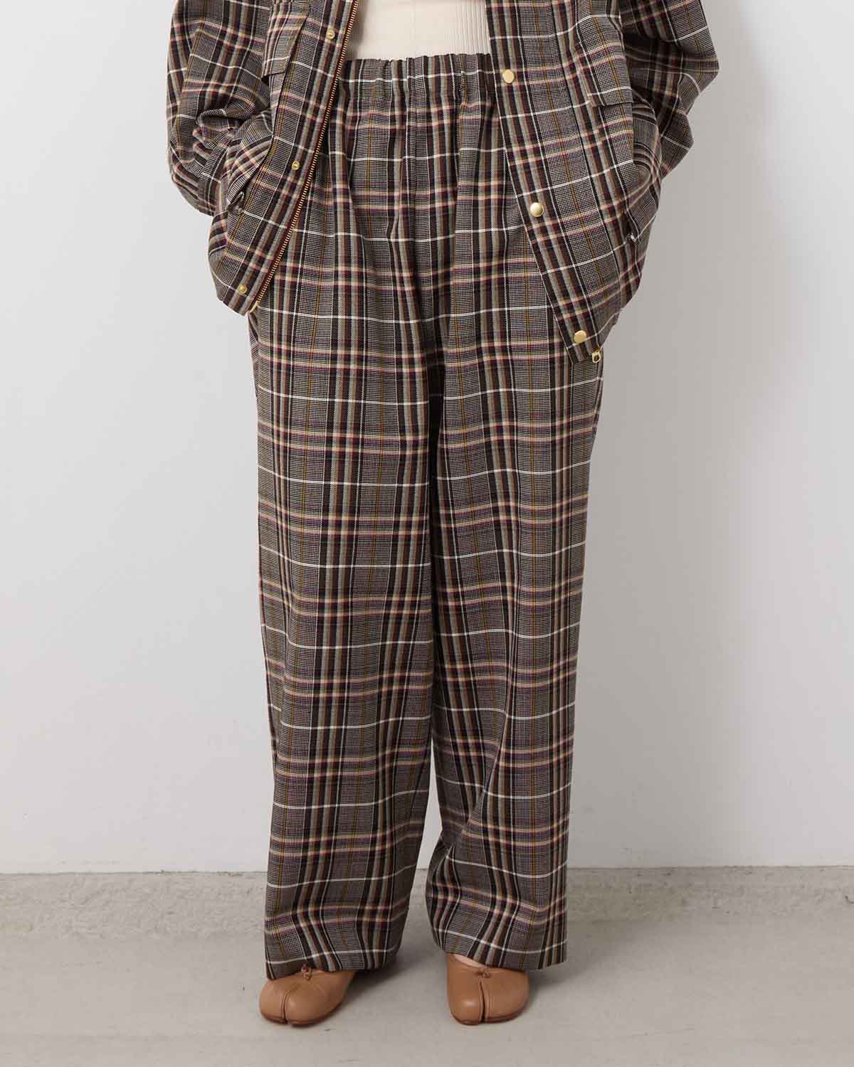 TRADITINAL PLAID PANTS