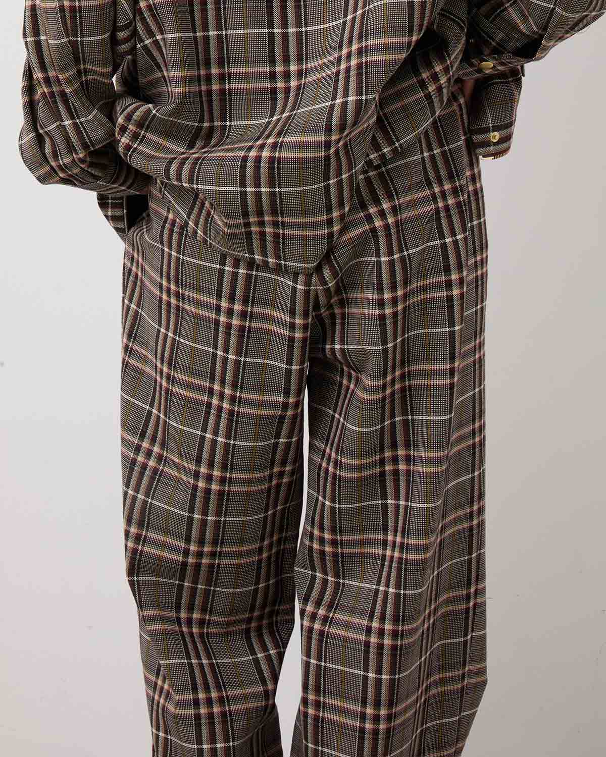 TRADITINAL PLAID PANTS