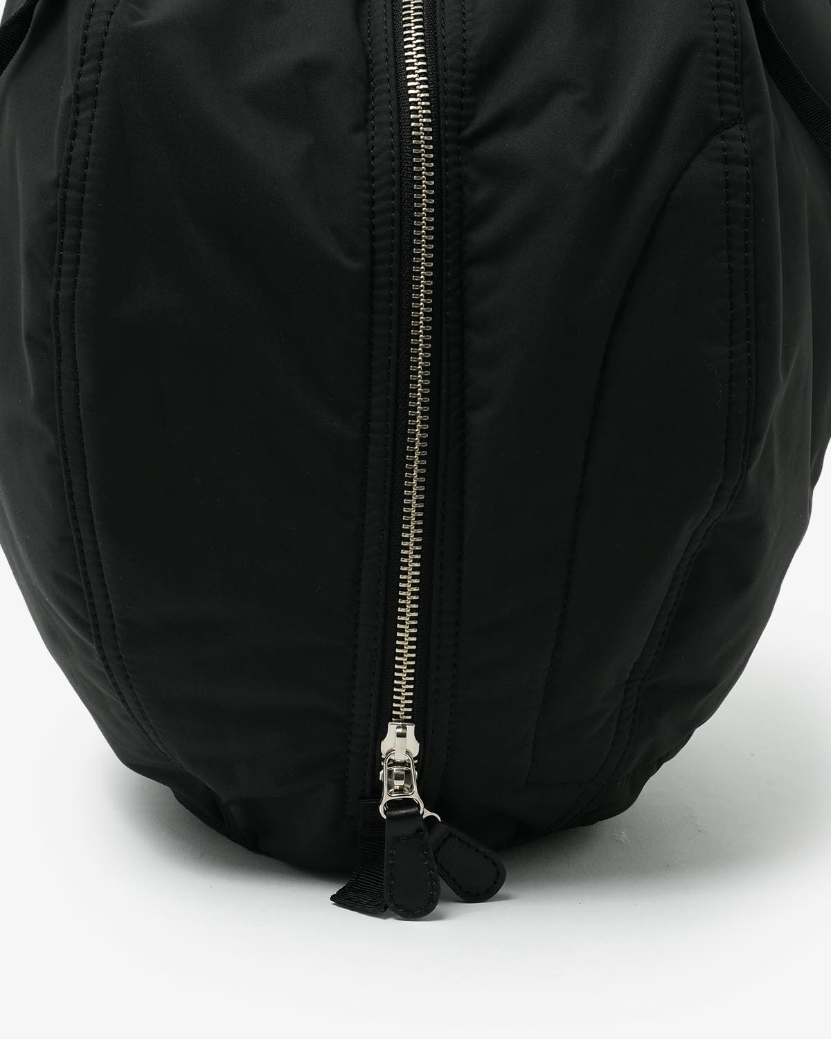 UNLIKELY ”MIL” HELMET BAG ROUND