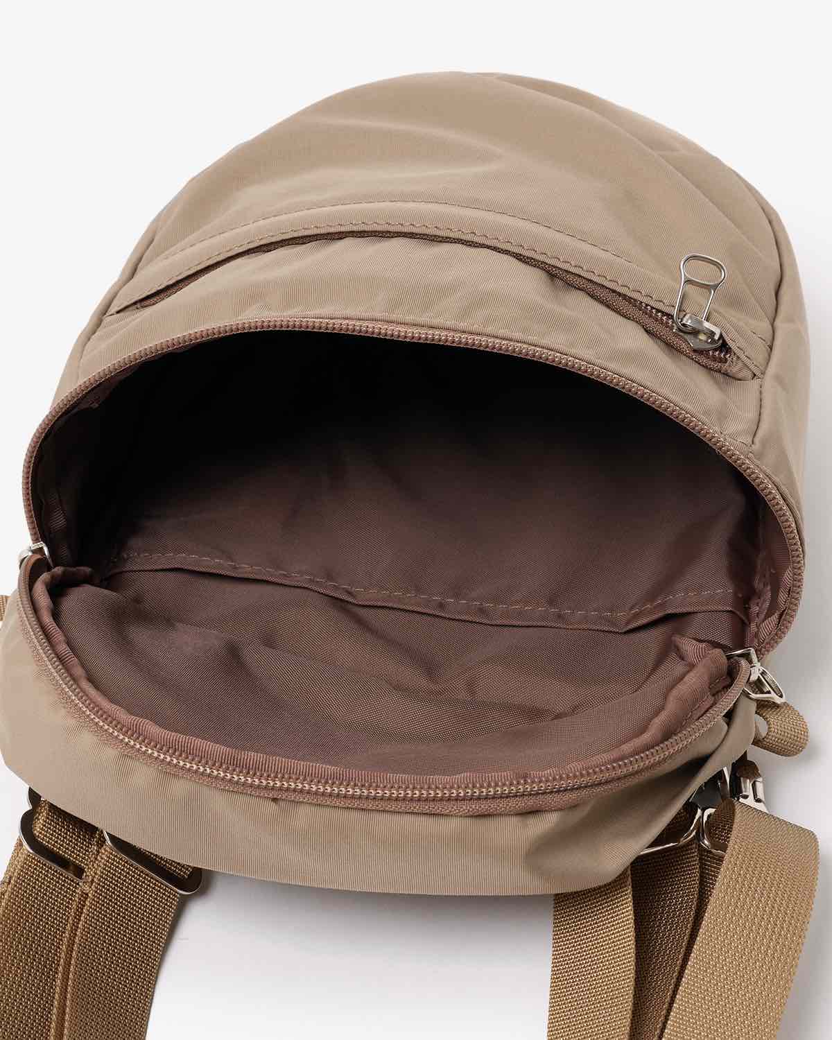 UNKILELY ”EQUIPMENT” CAMERA BAG