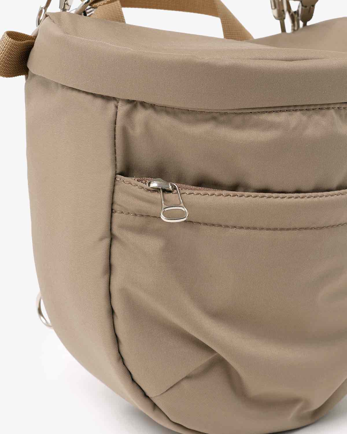 UNKILELY ”EQUIPMENT” CAMERA BAG