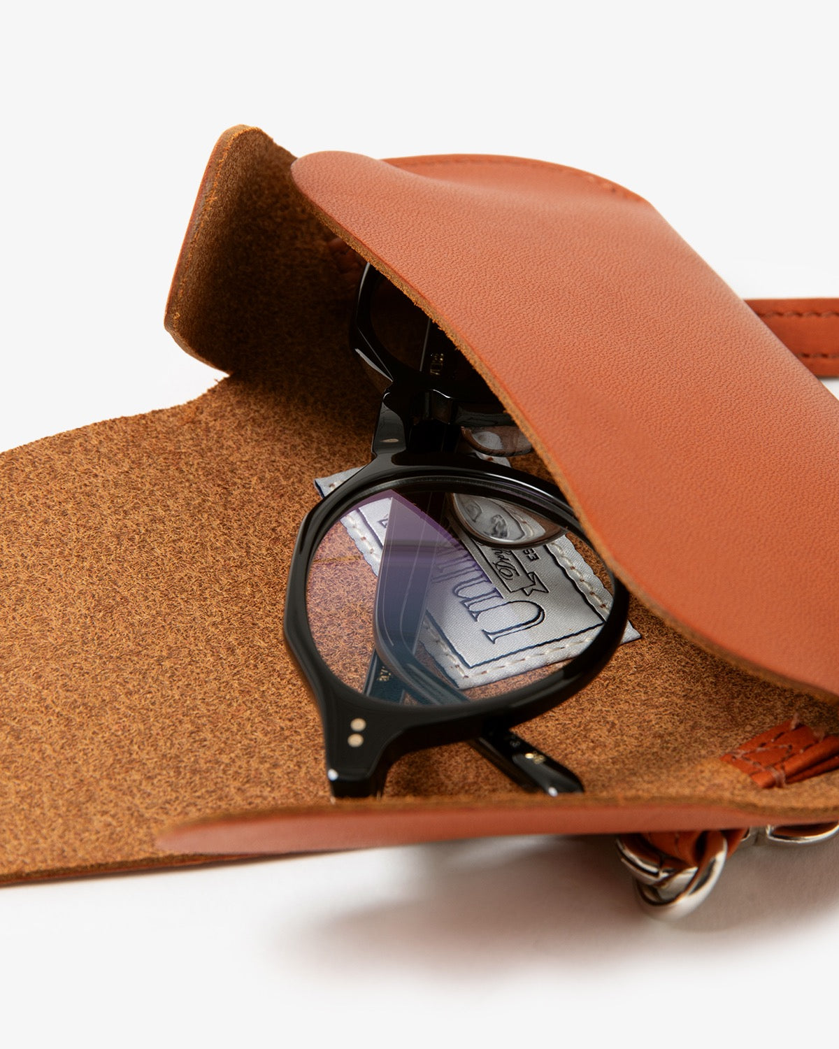 UNLIKELY "LEATHER" PILOT GLASS CASE