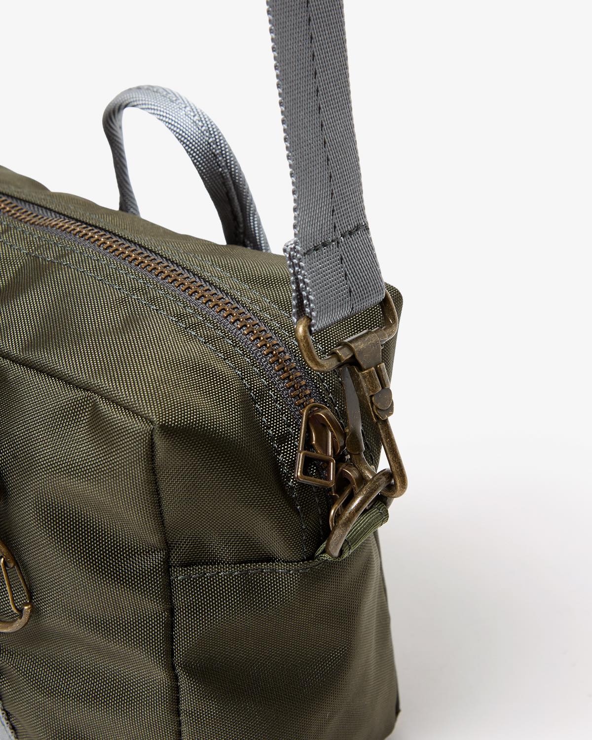 UNLIKELY "MINIATURE" AVIATORS KIT BAG S