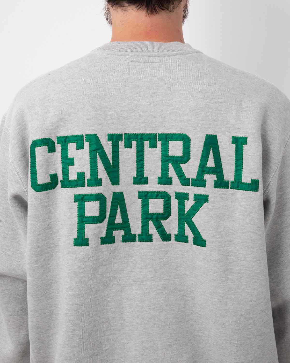 UNLIKELY SIMPLE SWEAT CREW "CENTRAL PARK"