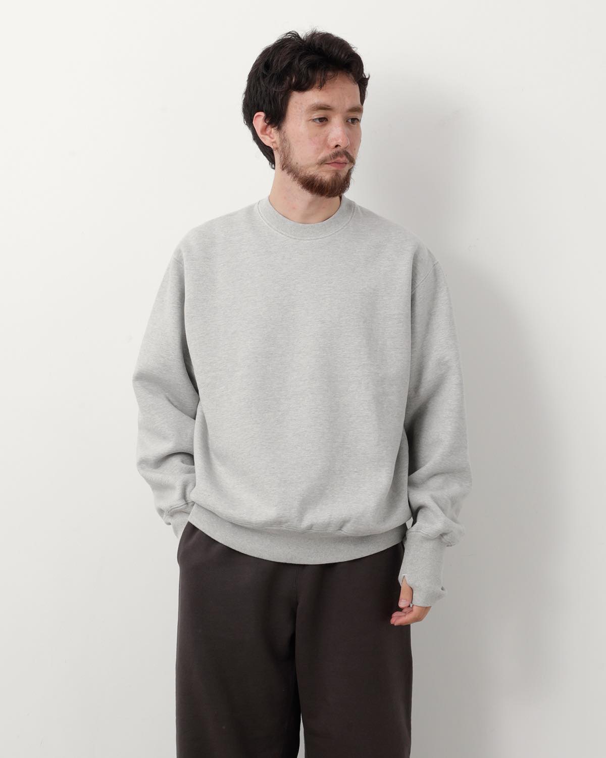 UNLIKELY SIMPLE SWEAT CREW 