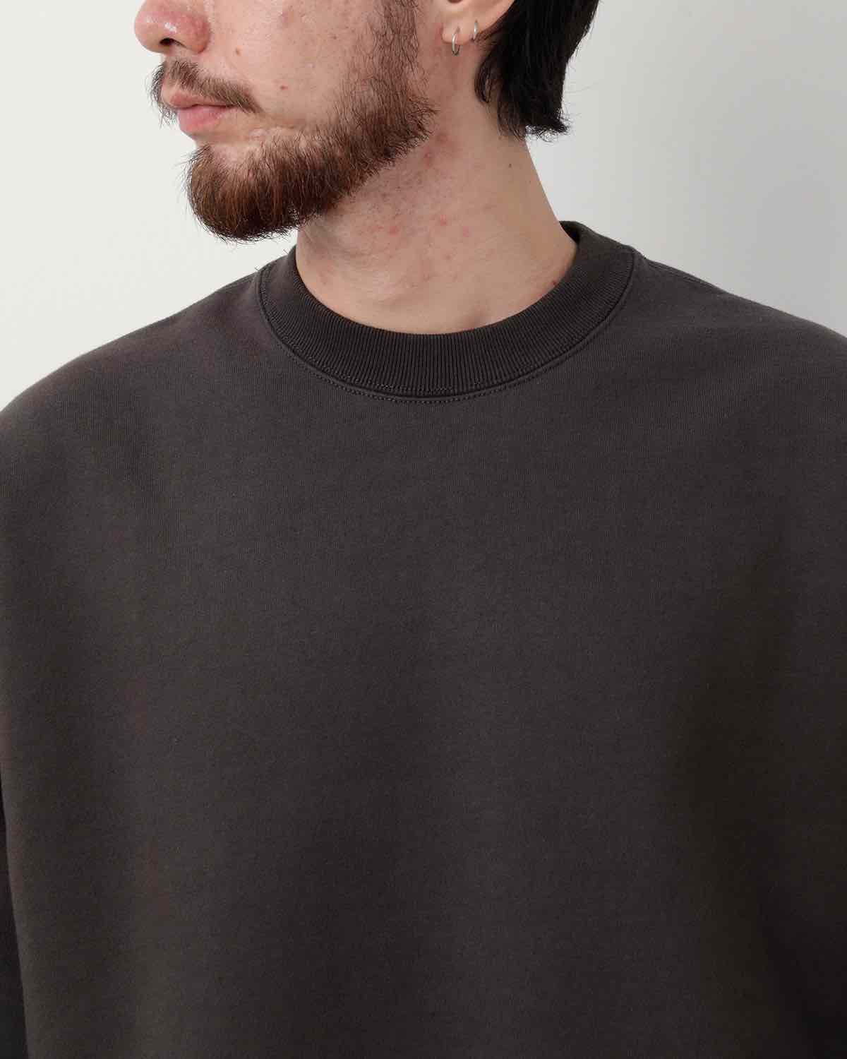 UNLIKELY SIMPLE SWEAT CREW 