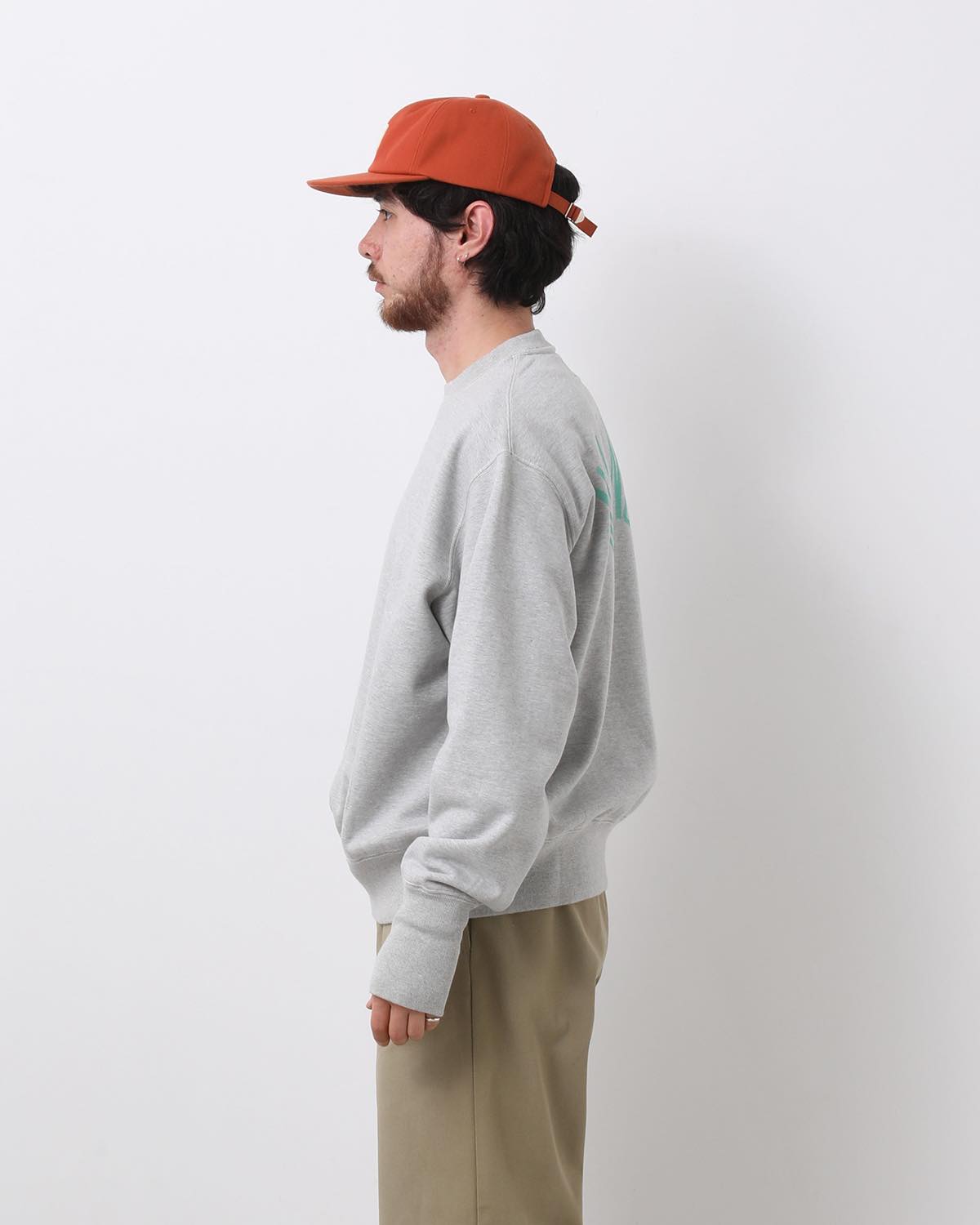 UNLIKELY SIMPLE SWEAT CREW 