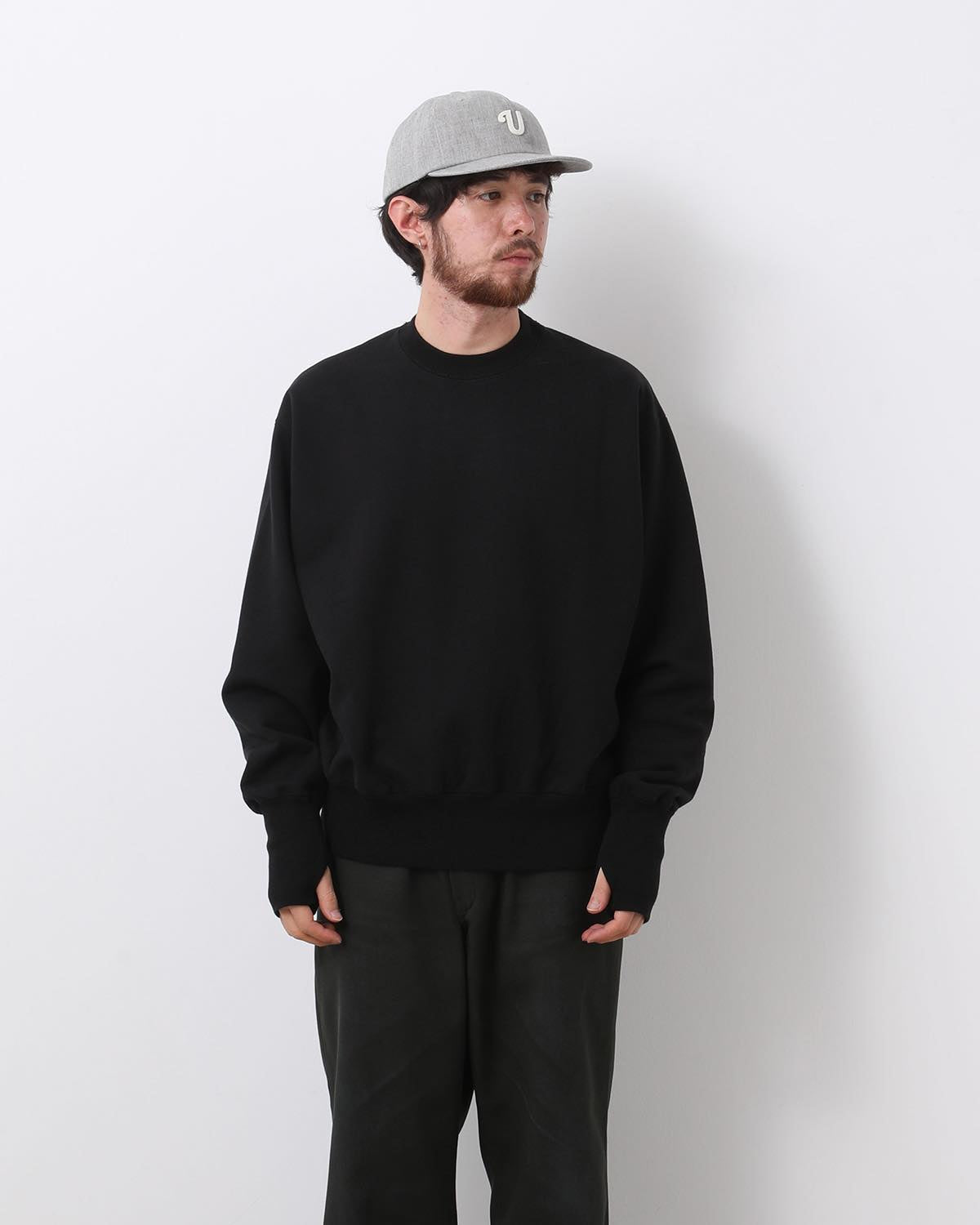 UNLIKELY SIMPLE SWEAT CREW 