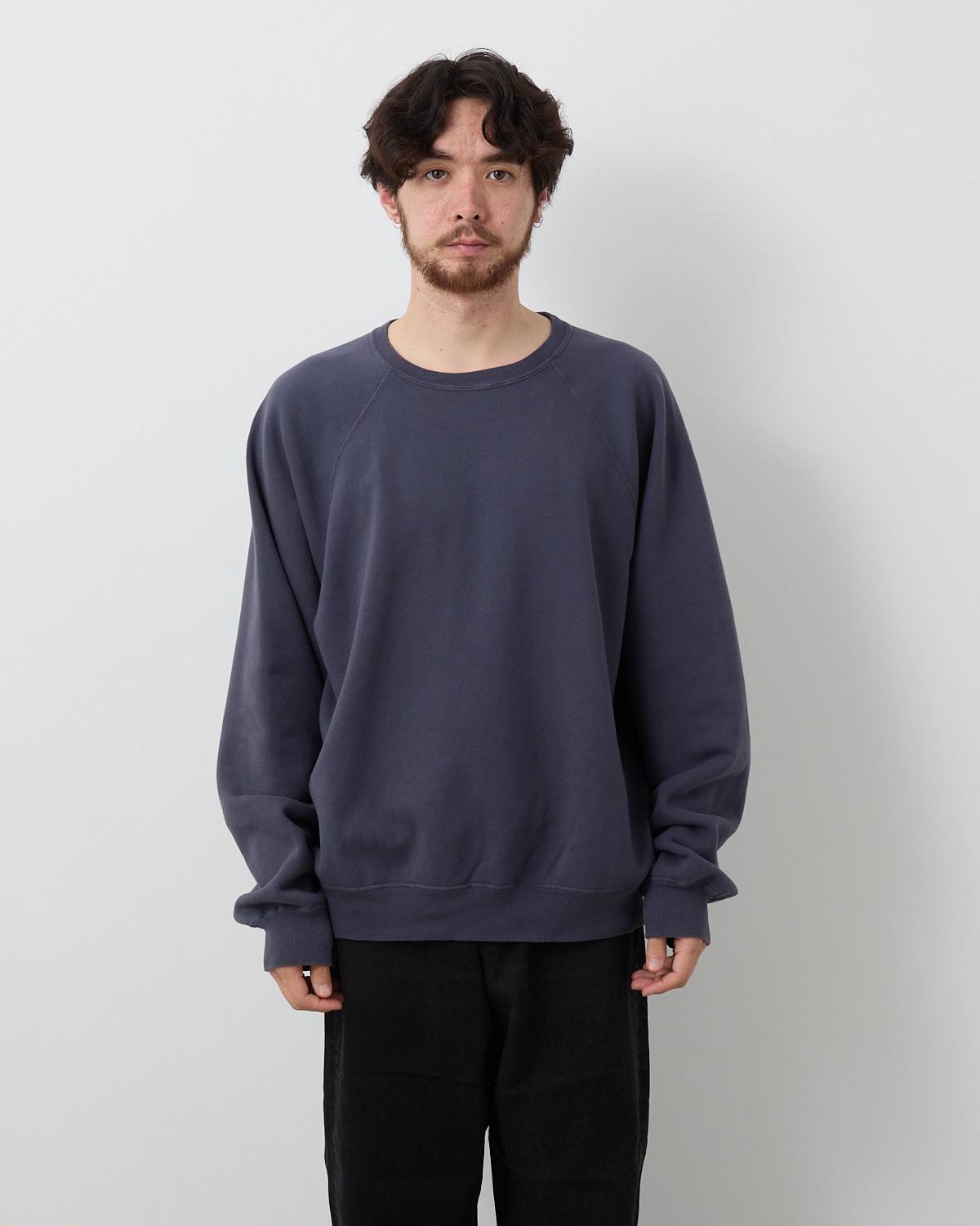 UNLIKELY RAGLAN SLEEVE CREW