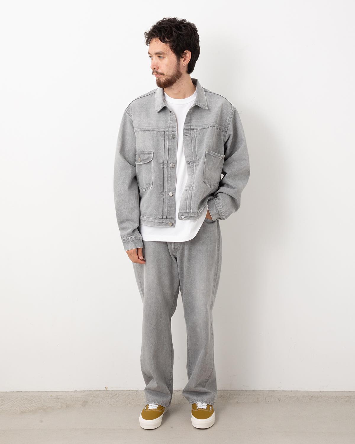 UNLIKELY TIME TRAVEL JEAN WIDE GRAY DENIM