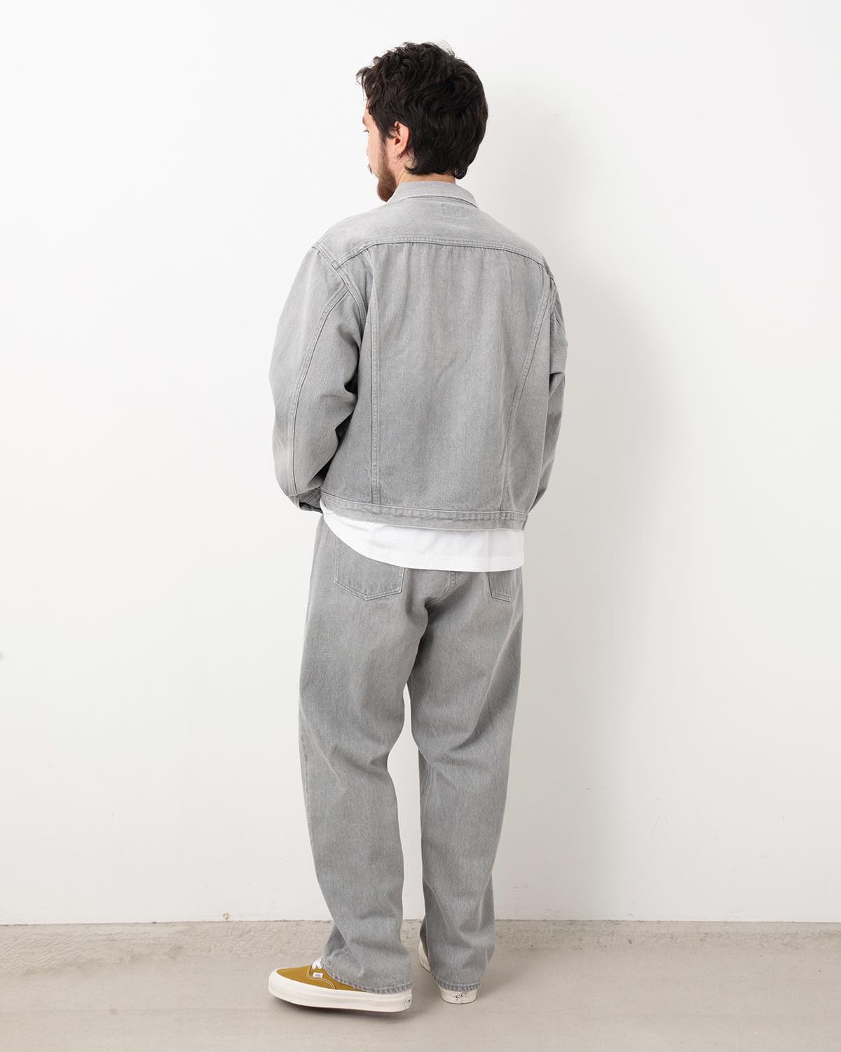 UNLIKELY TIME TRAVEL JEAN WIDE GRAY DENIM