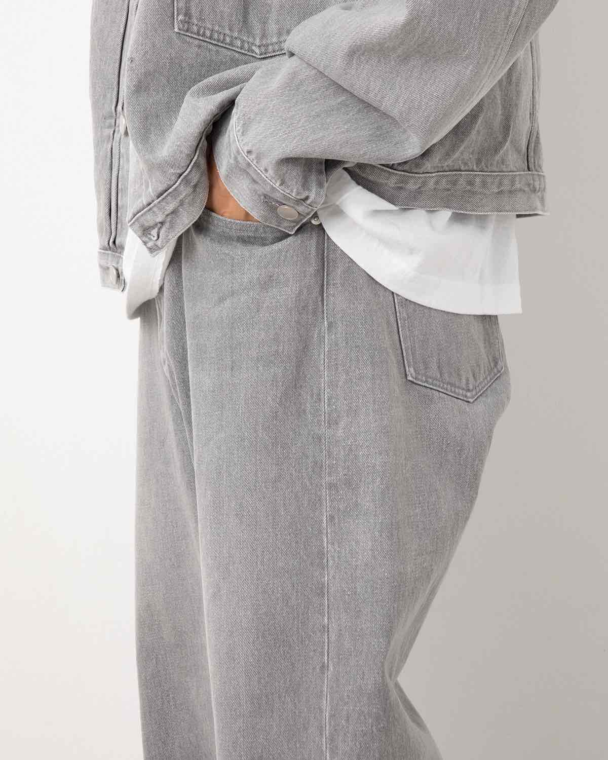 UNLIKELY TIME TRAVEL JEAN WIDE GRAY DENIM