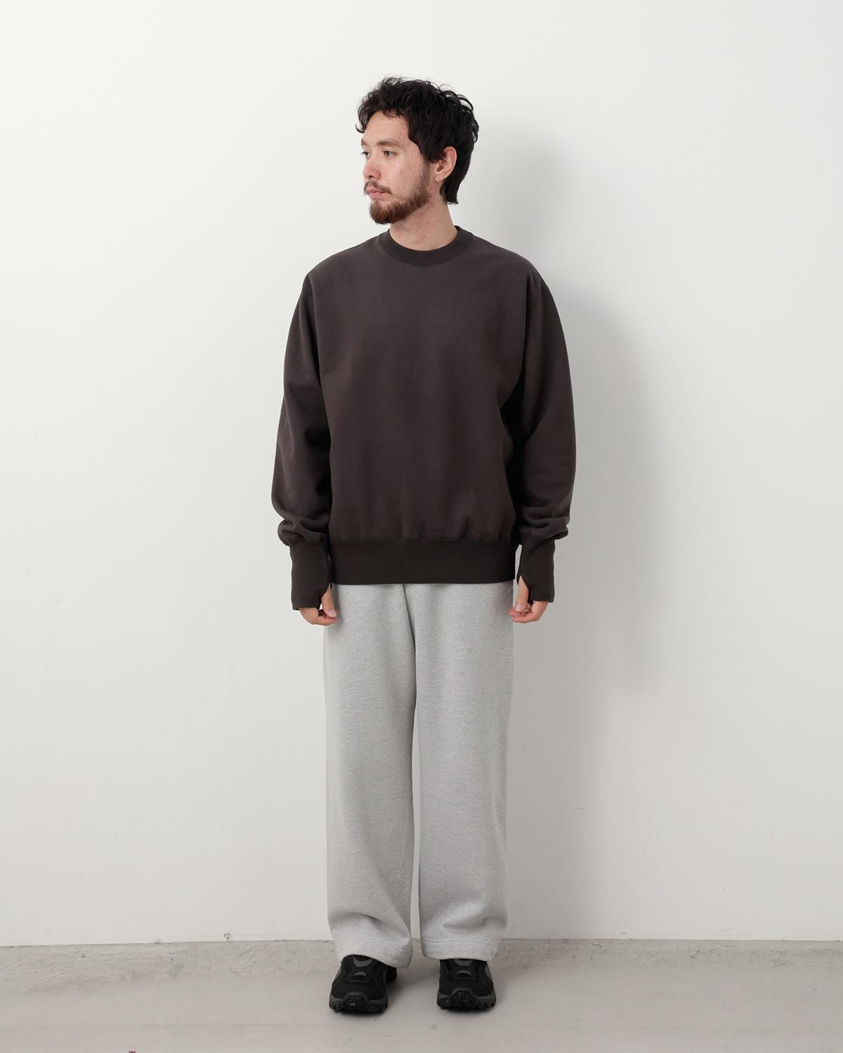 UNLIKELY SIMPLE SWEAT PANTS