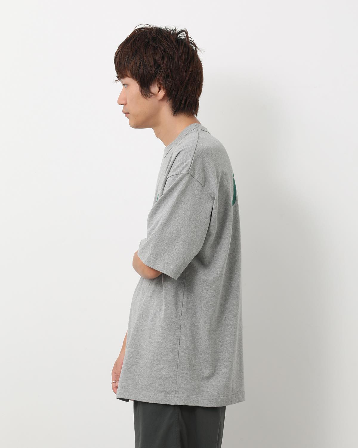 UNLIKELY AUTHENTIC GRAPHIC TEE 