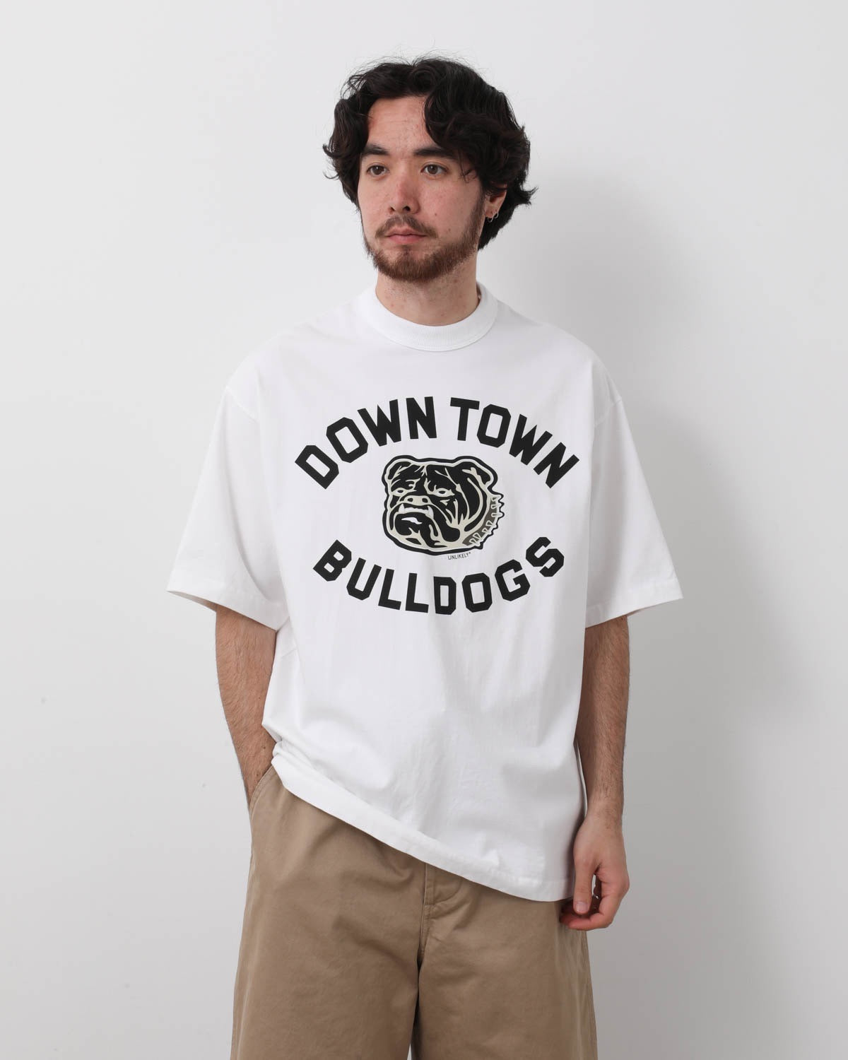 UNLIKELY AUTHENTIC GRAPHIC TEE "BULLDOGS"