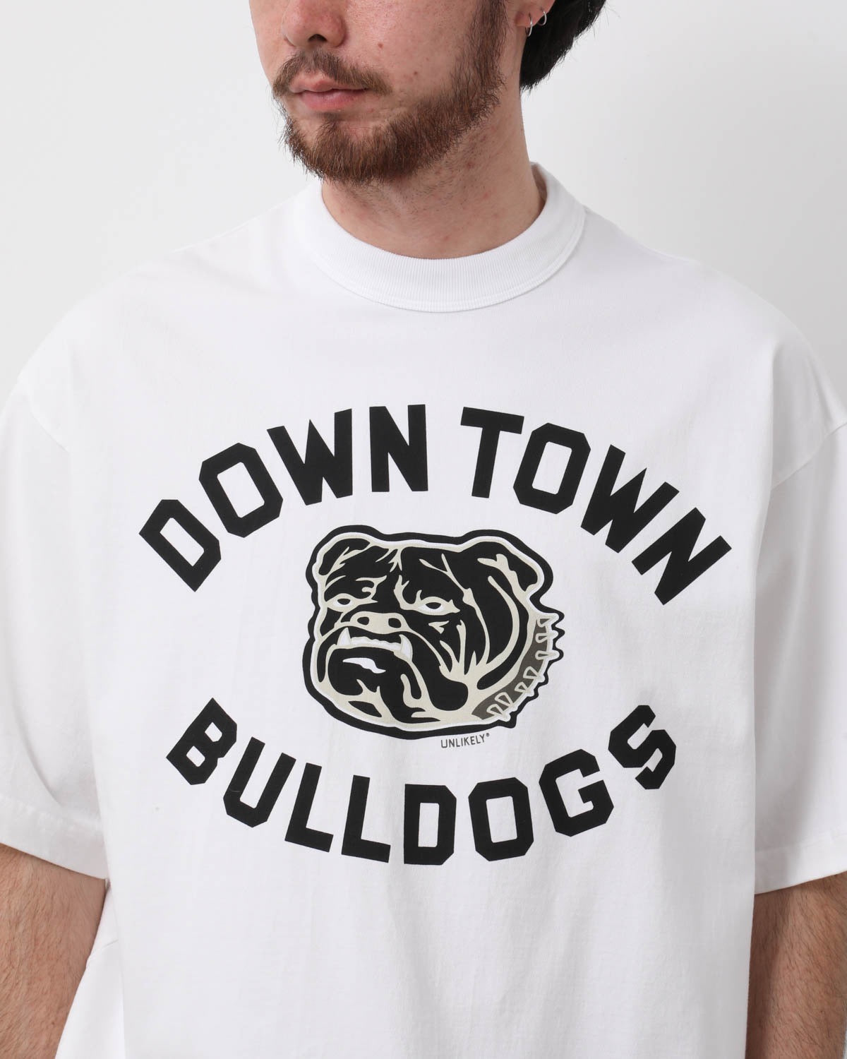 UNLIKELY AUTHENTIC GRAPHIC TEE "BULLDOGS"