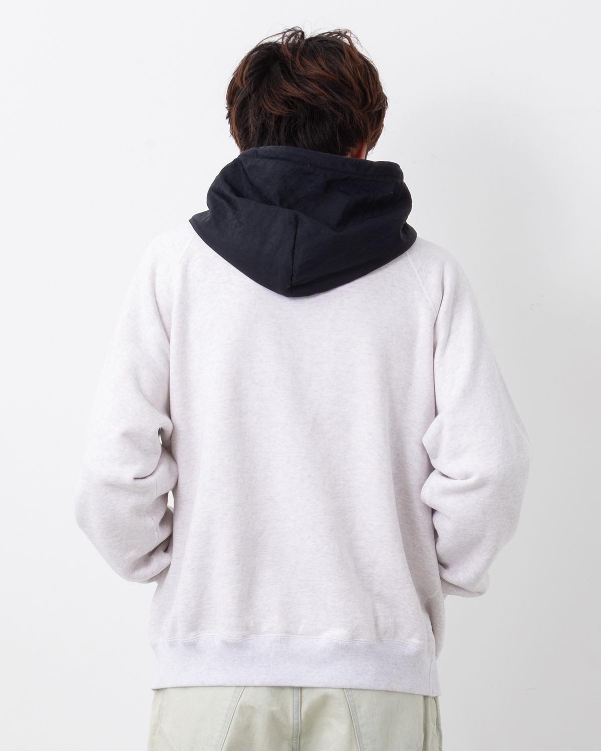 SWEAT HOODIE