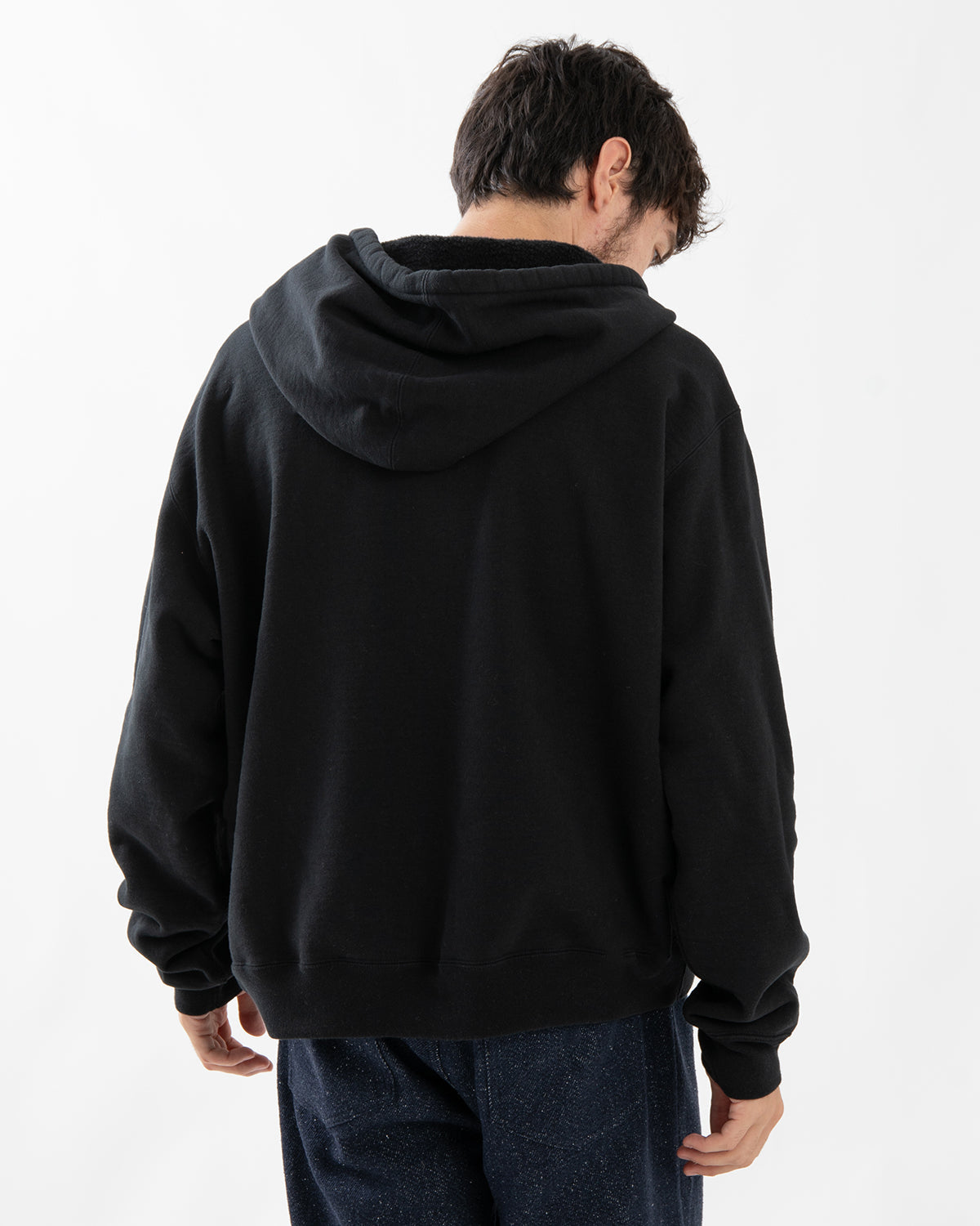 SWEAT HOODIE