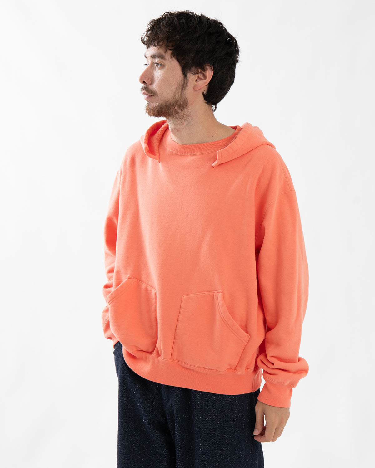 SWEAT HOODIE
