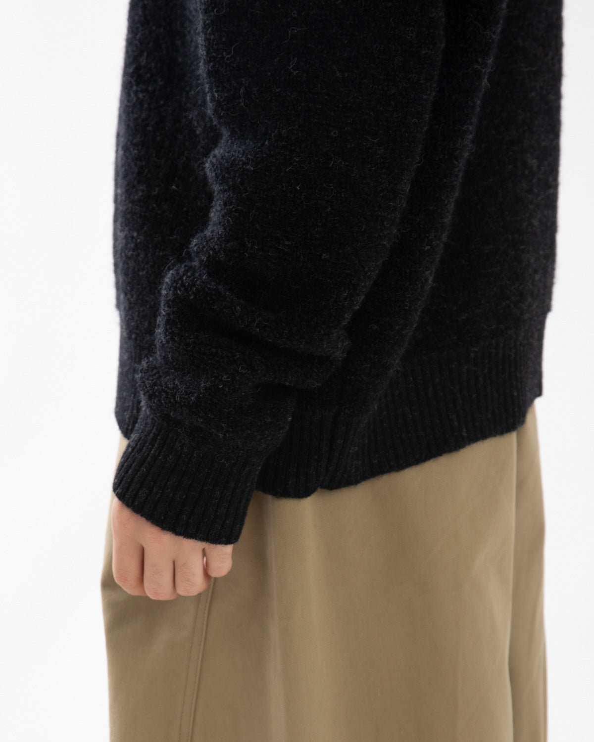 ZIP PULLOVER KNIT