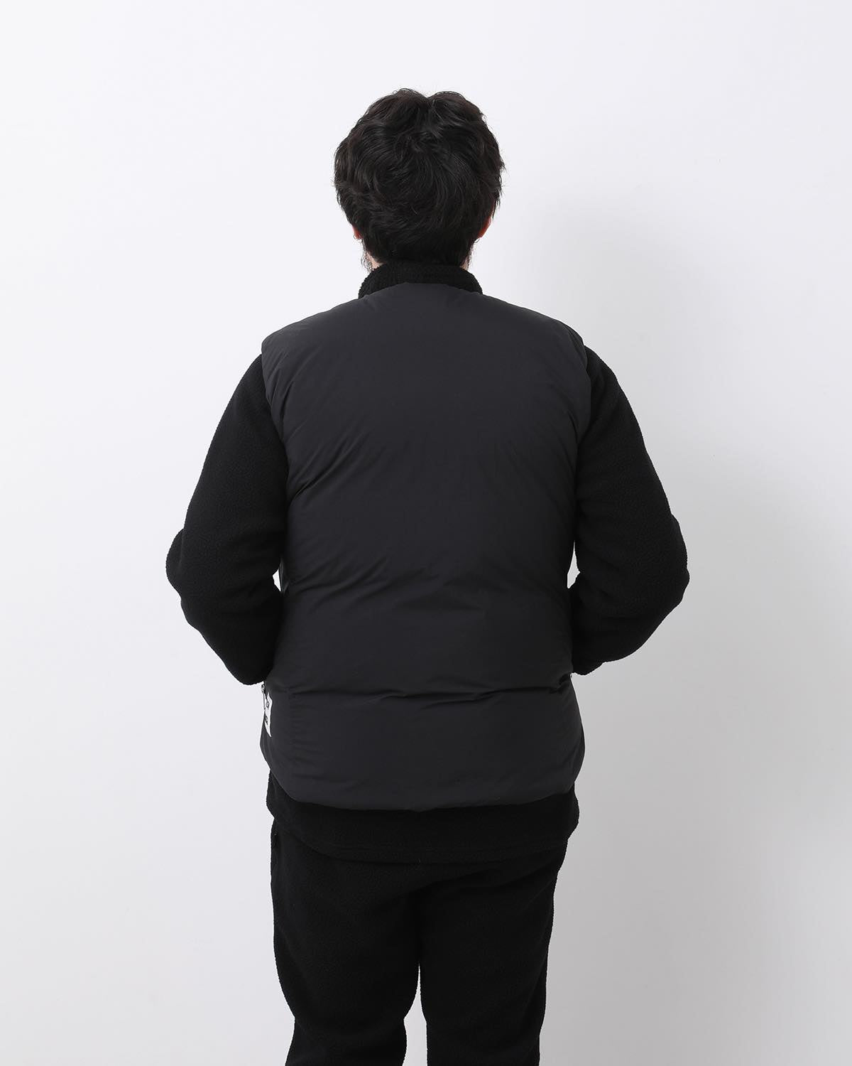 MONK DOWN VEST NYLON TYPEWRITER WITH WINDSTOPPER®