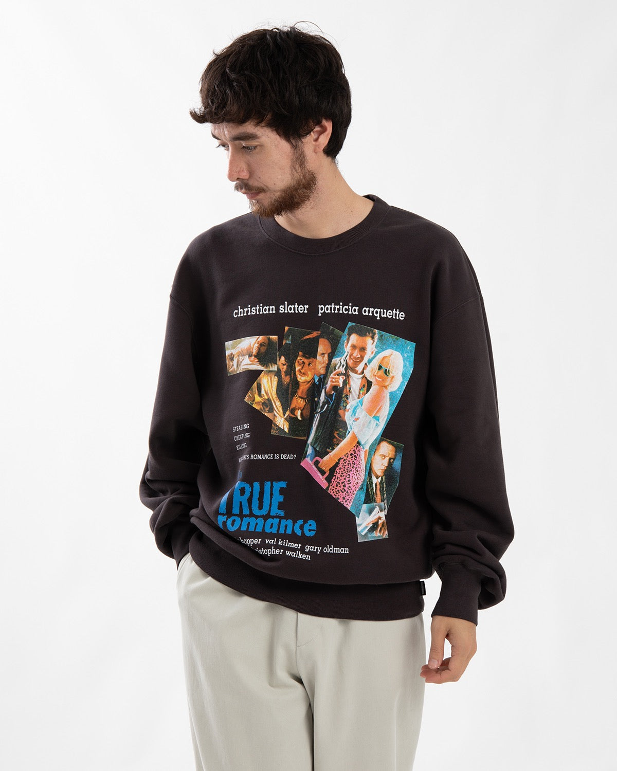 TRUE ROMANCE / WASHED CREW NECK SWEAT SHIRT