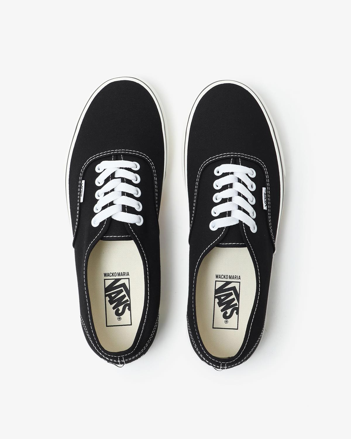 VANS / AUTHENTIC