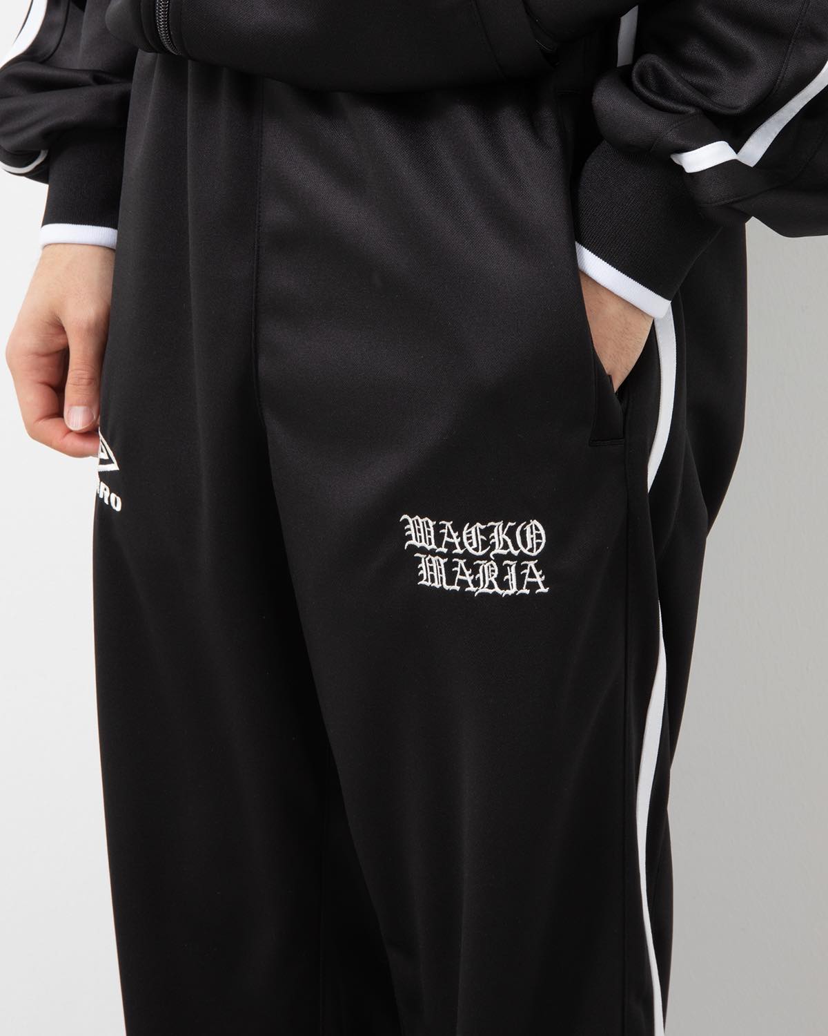 UMBRO / TRACK PANTS ( TYPE-2 )