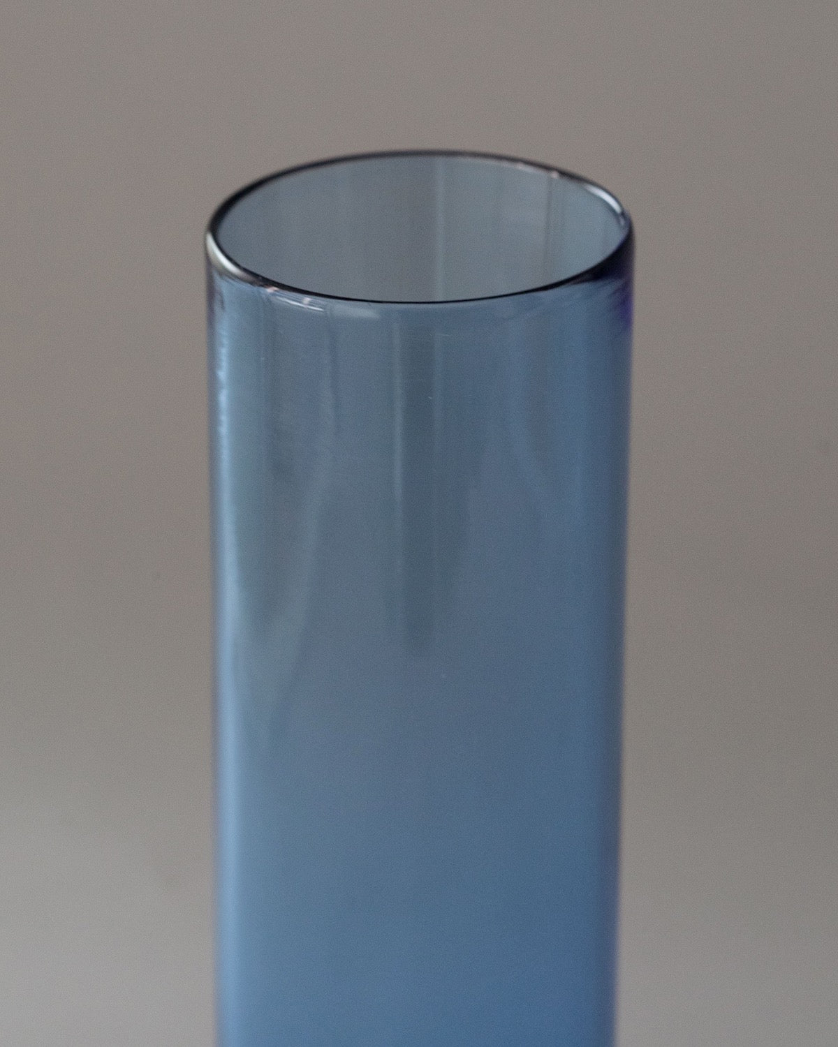 FLOWER VASE