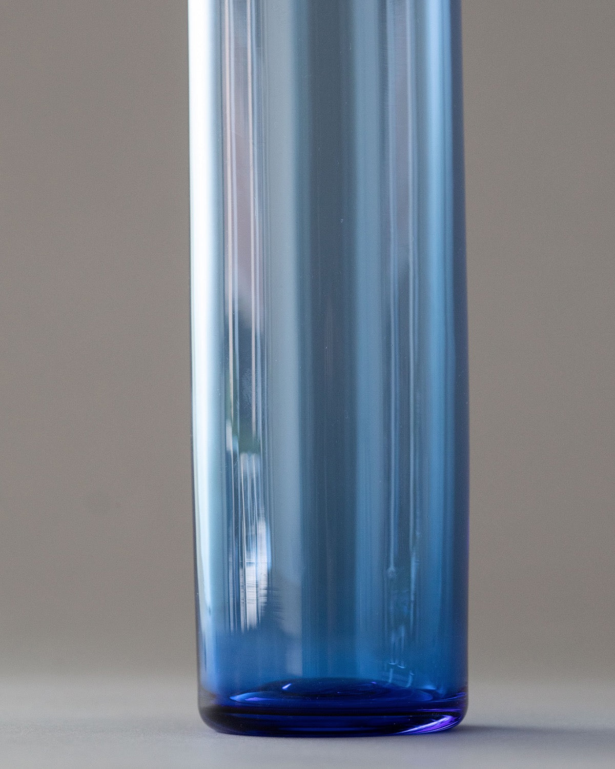 FLOWER VASE