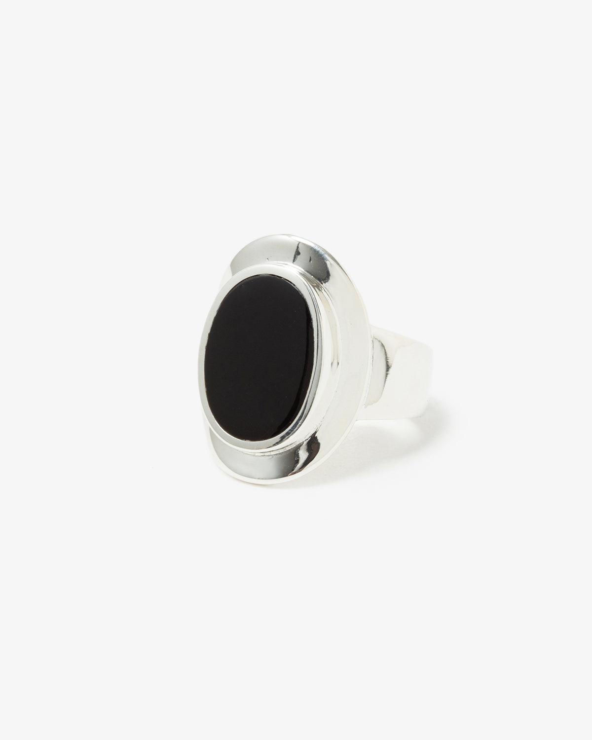 AMULET RING WITH ONYX