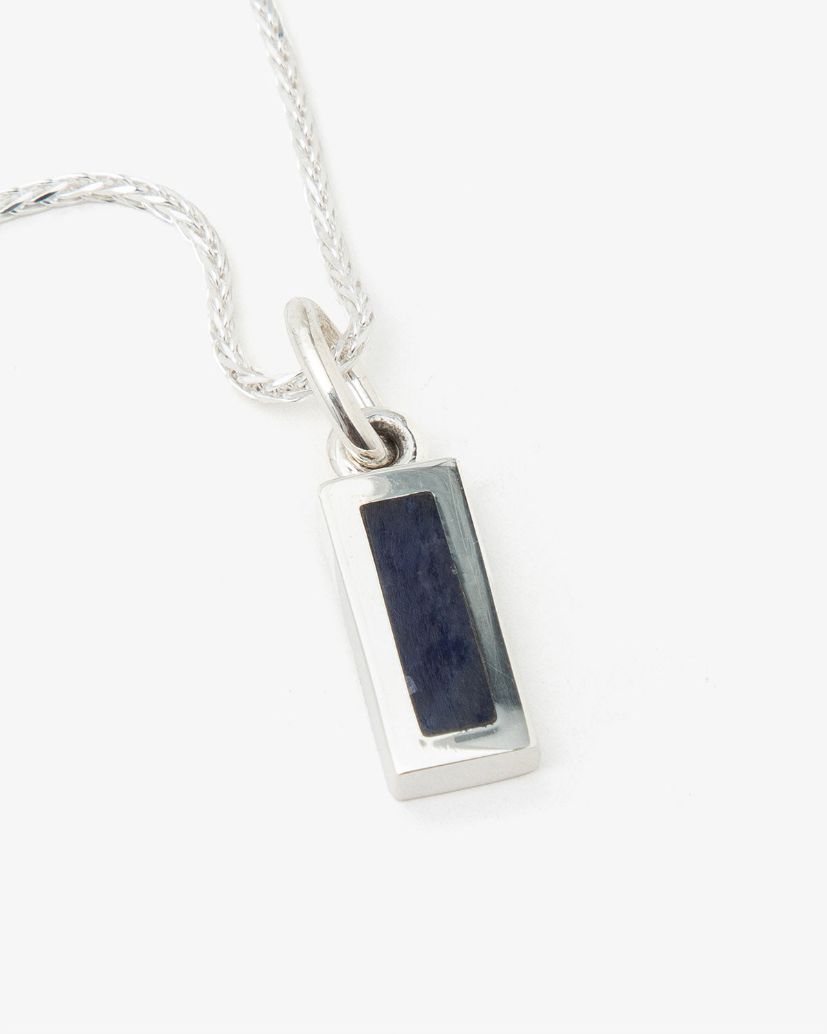 RECTANGLE NECKLACE WITH SODALITE