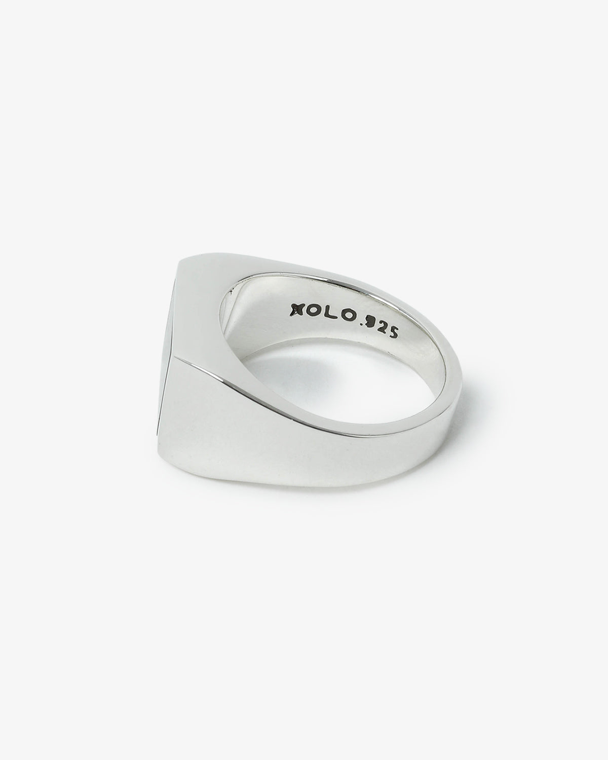 SIGNET RING WITH GRAY & GOLD FLOWER