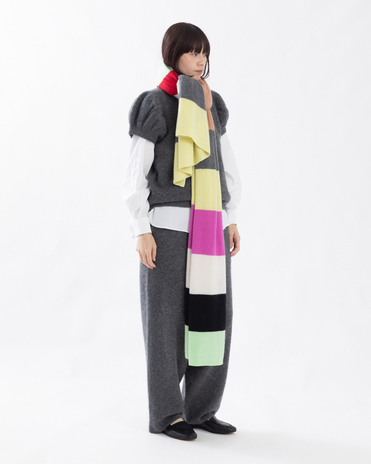 BODY WRAPPED STOLE