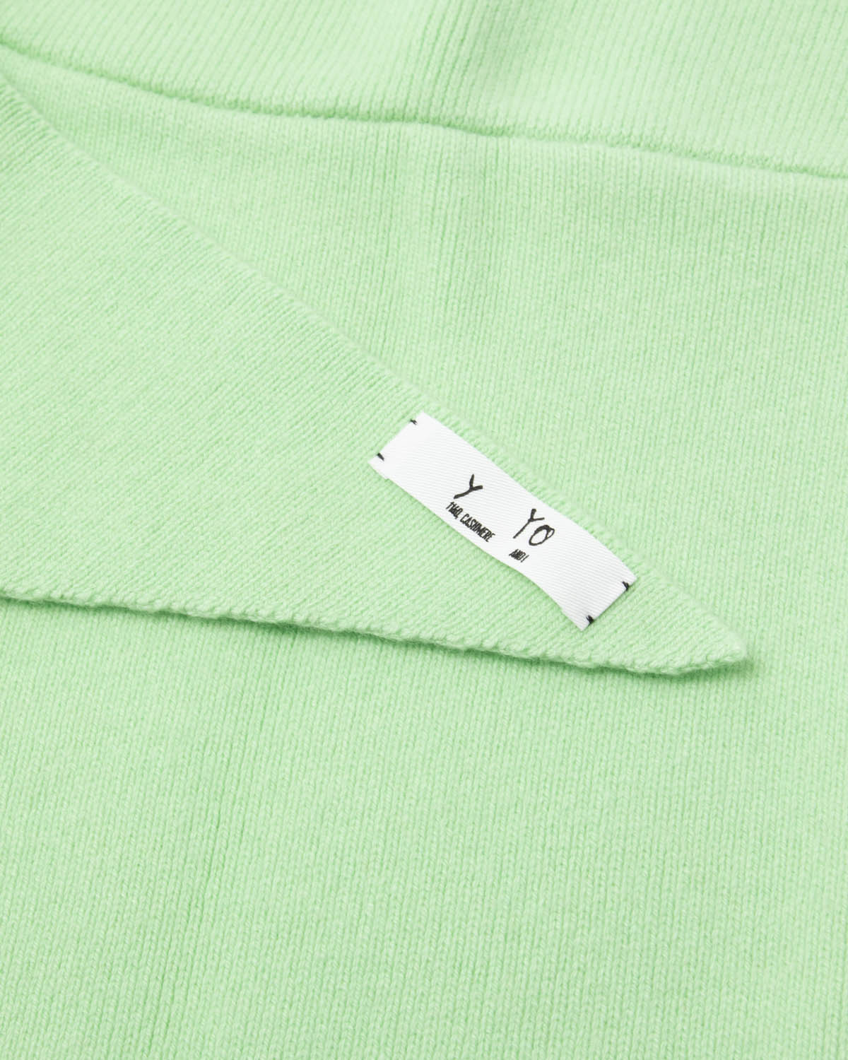HOODED STOLE