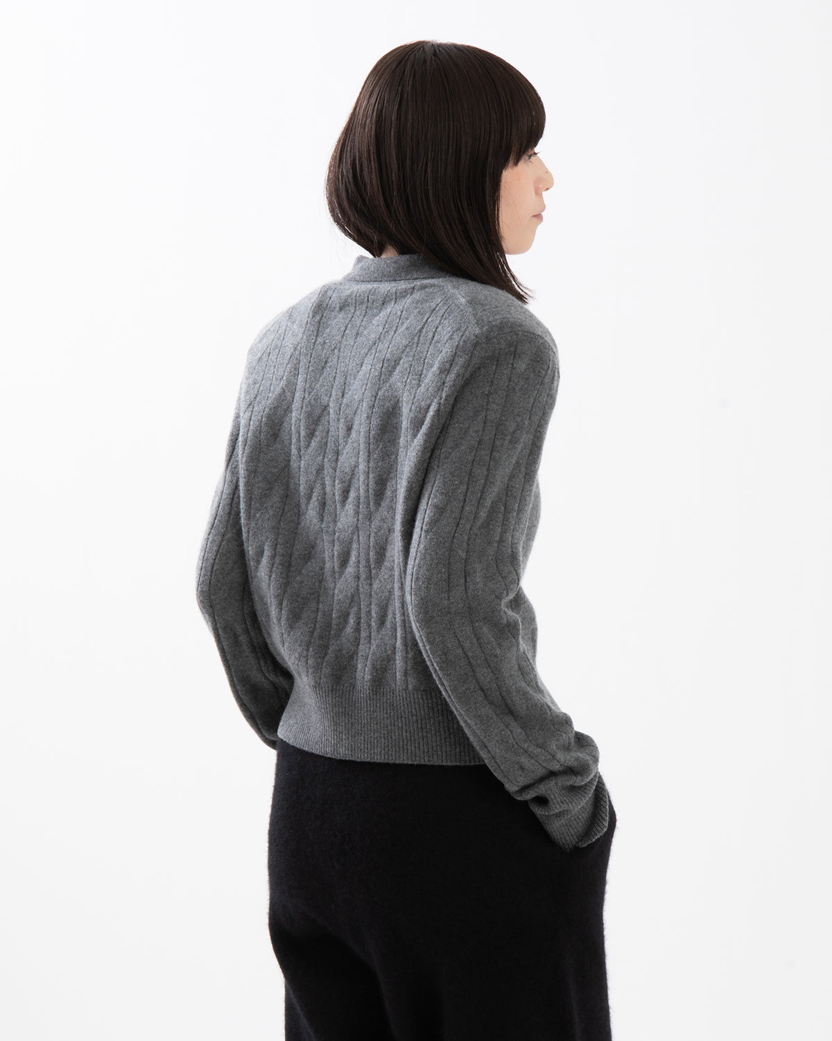 TIMELESS CABLE CARDIGAN WITH SHOULDER PADS
