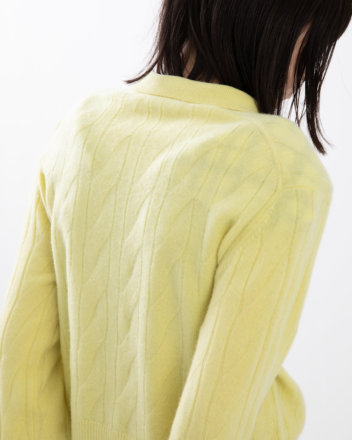 TIMELESS CABLE CARDIGAN WITH SHOULDER PADS