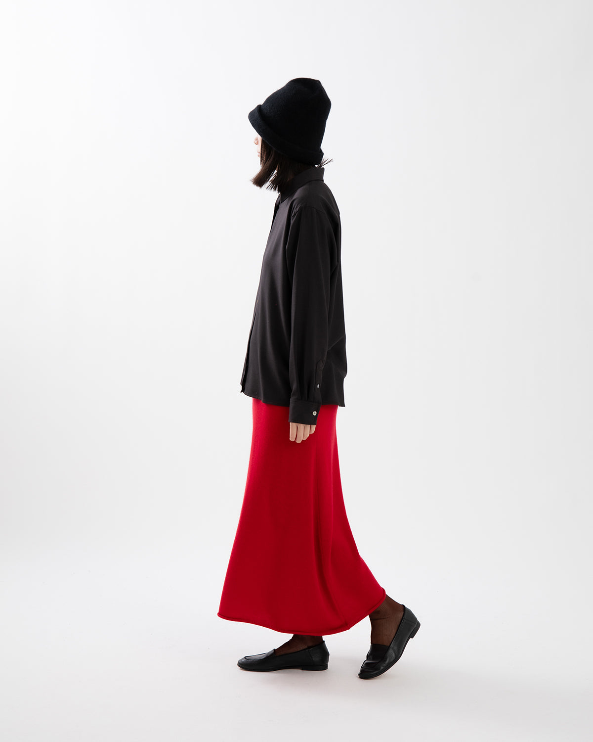CLASSIC MIDI SKIRT