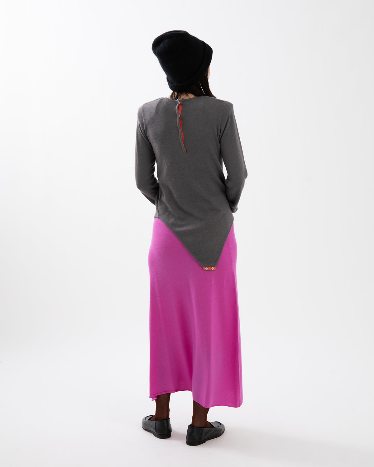 CLASSIC MIDI SKIRT