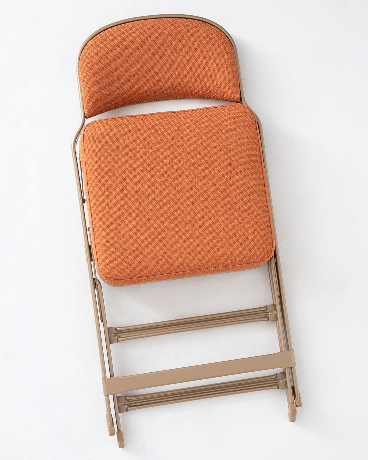 FULL CUSHION FOLDING CHAIR