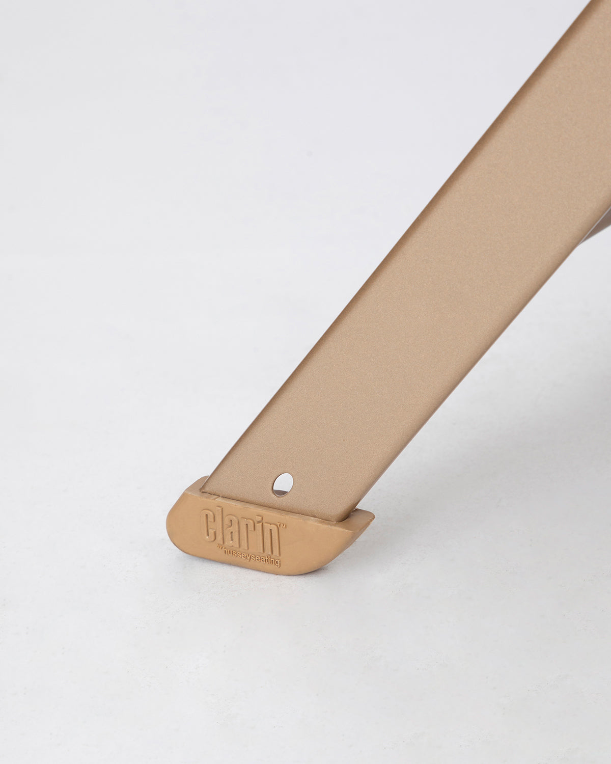 FULL CUSHION FOLDING CHAIR