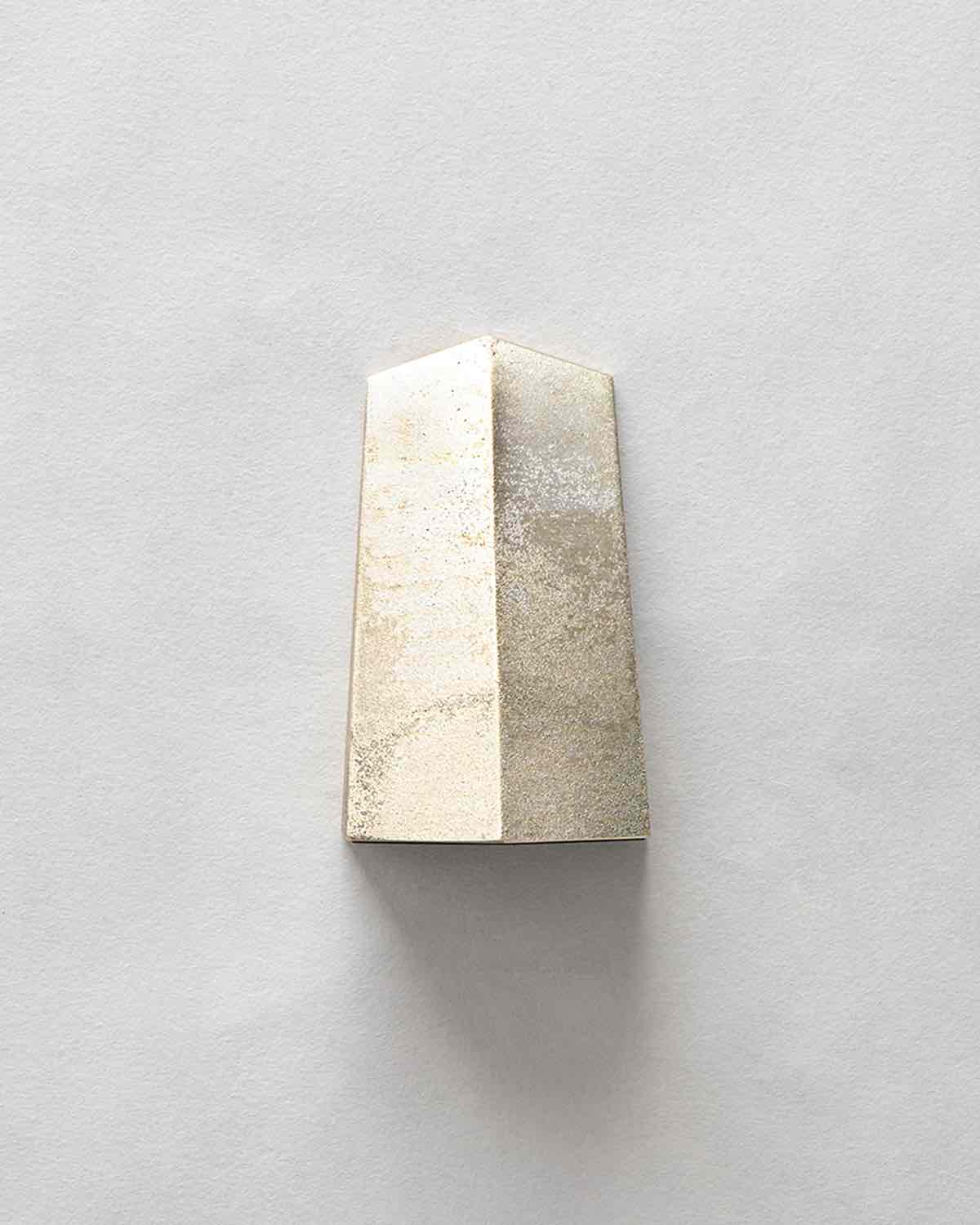 ブックエンド 駒形